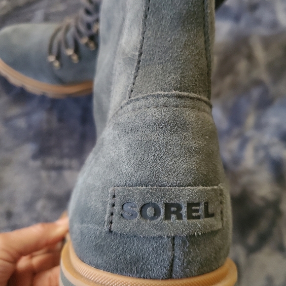 Sorel woman's Lennox suede gray waterproof lace up boots,size 8.5 - Picture 11 of 11